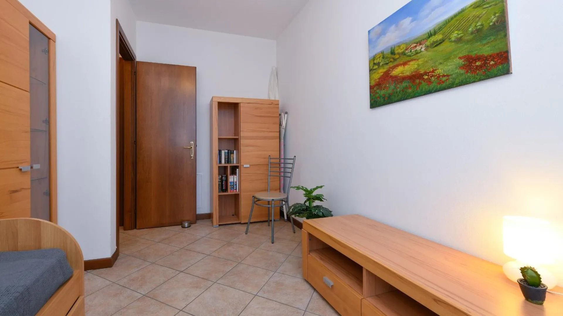 Apartment Rosa Flat By Garda Fewo Polpenazze del Garda Italien